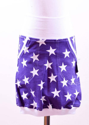 Dívčí sukně z bavlněné teplákoviny s kapsami a pružným pasem. Materiál 95% bavlna, 5% lycra. Boky 55–60 cm, délka 32 cm