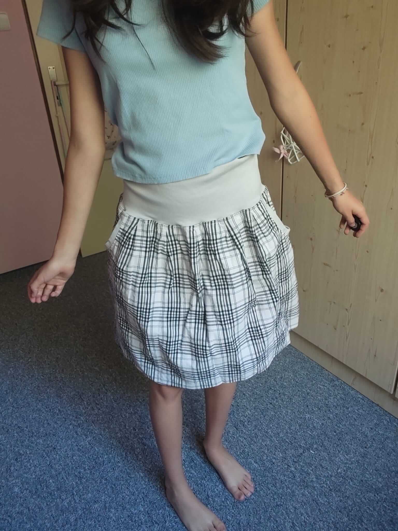Dámská balonová sukně z pružného bavlněného plátna , šedá kostka