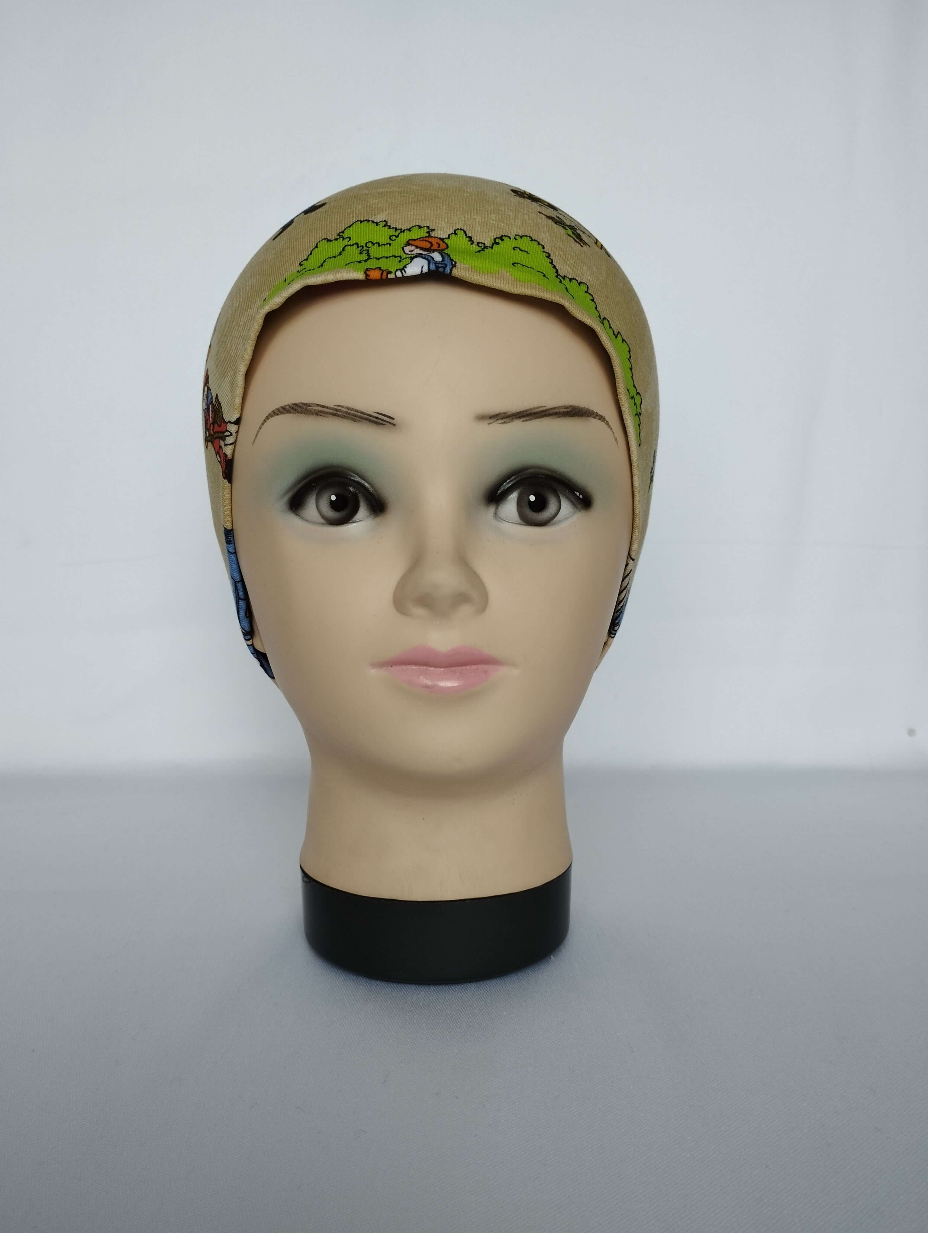 Dětská čepice podzimní dvouvrstvá bavlněný úplet – měkká, pružná a hřejivá čepice na podzimní dny. Ručně šitá a pohodlná pro každé dítě.