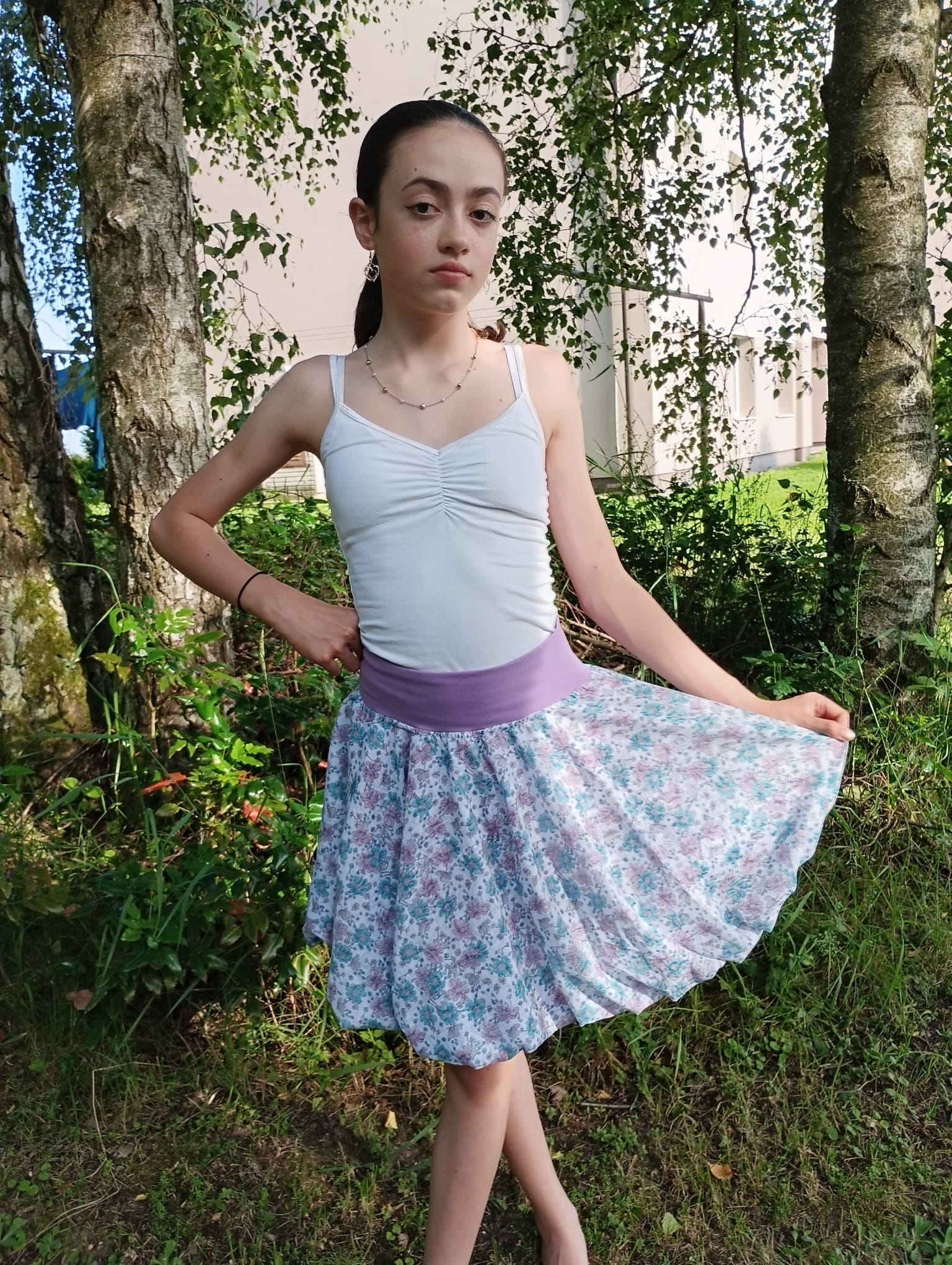 Dívčí sukně - kolová